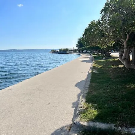 Kalliope, 200m Sea Kastela