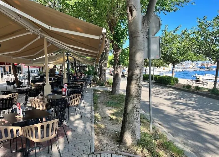 Kalliope, 200m Sea Daire *