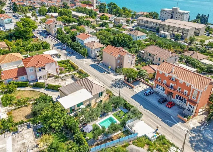 Kalliope, 200m Sea Daire